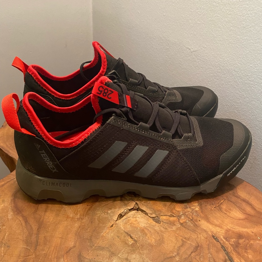 Adidas Terrex 285 Stealth